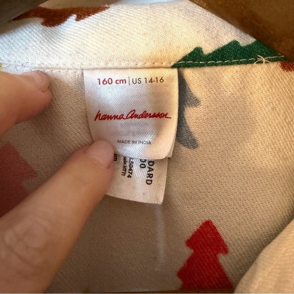 Hanna Andersson Multicolor Tree Pajama Top 14-16 - Picture 3 of 4